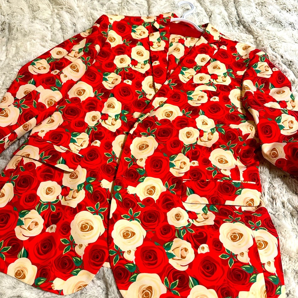 Shinesty Derby Roses Men’s Suit